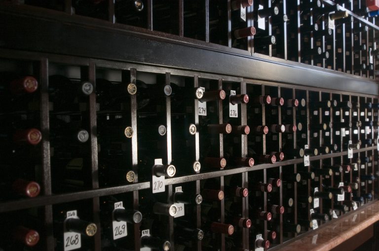 Read more about wooden wine racks. Click here!