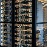 6- Modern Glass Wine Cellars with Good Refrigeration Systems Modern Glass Wine Cellars with Good Refrigeration Systems